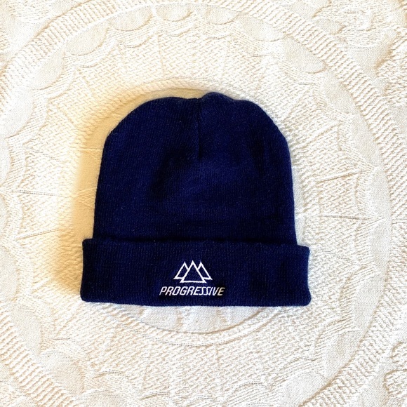 New Navy Blue Unisex Beanie - Picture 1 of 4